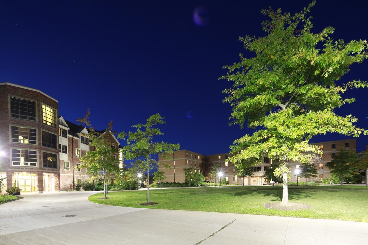 Mount Allison Summer Accommodationsサックビル エクステリア 写真